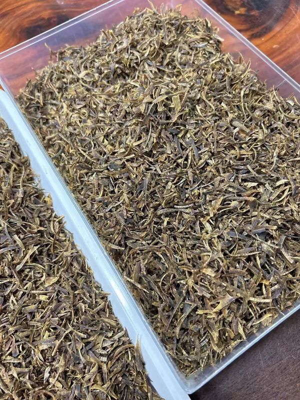 Chất lượng Nước chìm chất lượng đầy đủ dầu Hainan Trung Quốc Agarwood hương bột móc lụa Qinan mảnh liệu hương liệu nhà máy