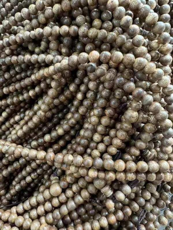 Quality Real Agarwood Bracelet Cooked Knot Chess Nan Shaped Bucket Bead Bracelet Women'S And Men'S Underwater factory
