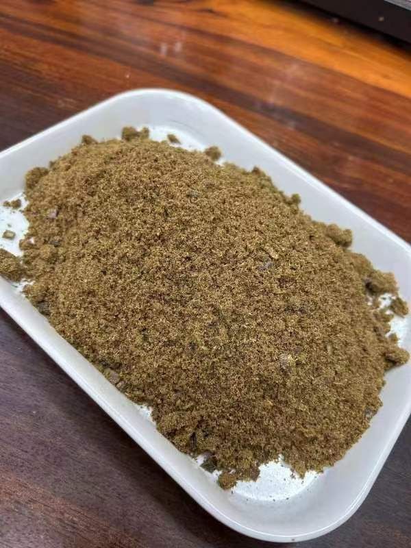 गुणवत्ता प्राकृतिक प्रामाणिक एलोसवुड पाउडर असली शांत अजगरवुड धूप पाउडर कच्चे माल घर के लिए कारखाना