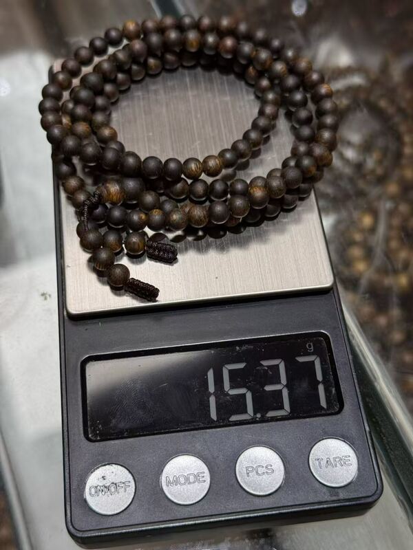 Quality Exquisite Craftsmanship Agarwood Prayer Beads Natural Agarwood Beads Handcrafted Spiritual Meditation Accessories factory