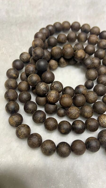 Qualität Authentic Agarwood Beads Designed for Meditation and Prayer Accessories Featuring Natural Aroma and Durable Smooth Surface Fabrik