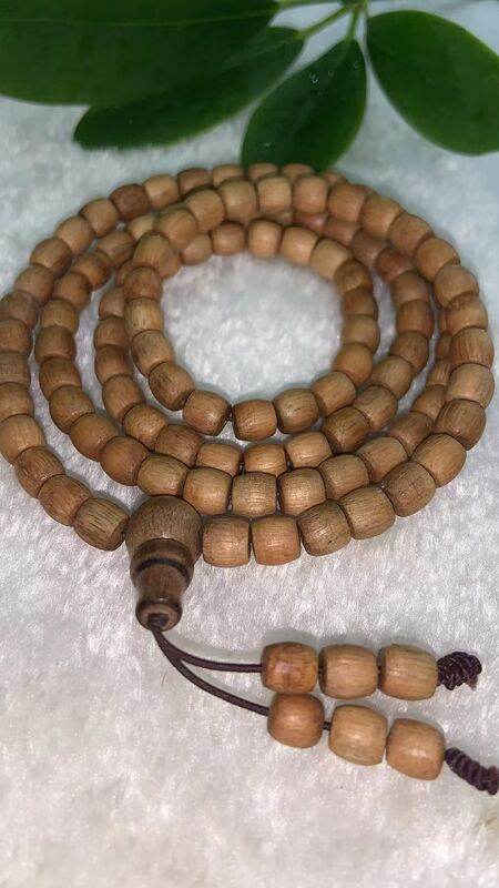 Quality Natural Agarwood Beads for Meditation Prayer Jewelry and Aromatherapy with Authentic Scent and Handcrafted Design factory