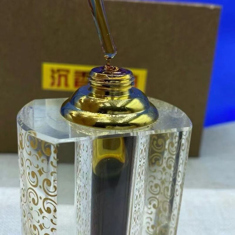 Quality Natural OUD Agarwood aromatic wood chips used extensively in perfumery incense making and traditional aromatic therapies factory