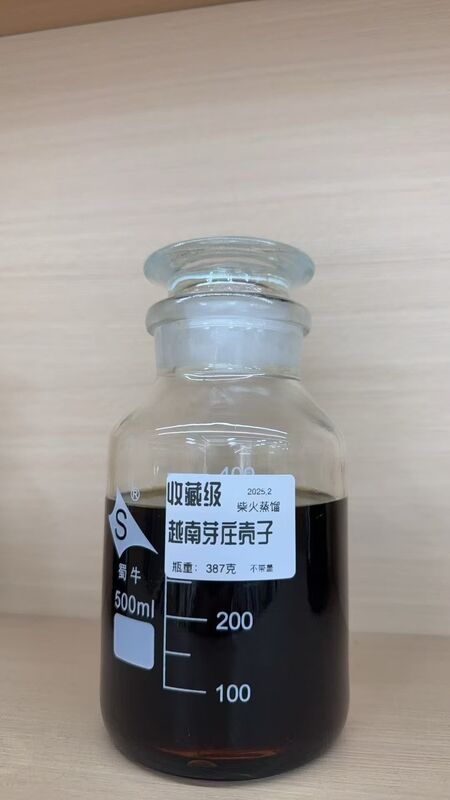 Quality Authentic natural OUD Agarwood resinous wood ideal for luxury fragrance blends incense sticks and therapeutic applications factory