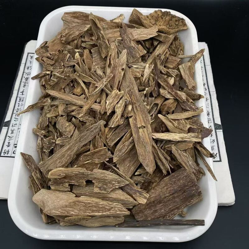 Quality Authentic OUD Agarwood raw material perfect for essential oil extraction perfume formulation and traditional therapeutic factory