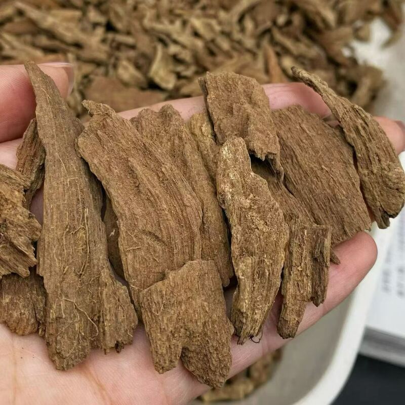 جودة Pure OUD Agarwood resin aromatic natural material ideal for perfume incense and traditional healing product manufacturing مصنع