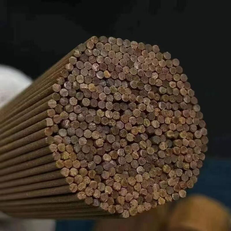 品質 Handmade Agarwood Stick Traditional Incense Sticks Offering Rich Woody Aroma Perfect for Yoga and Mindfulness Sessions 工場