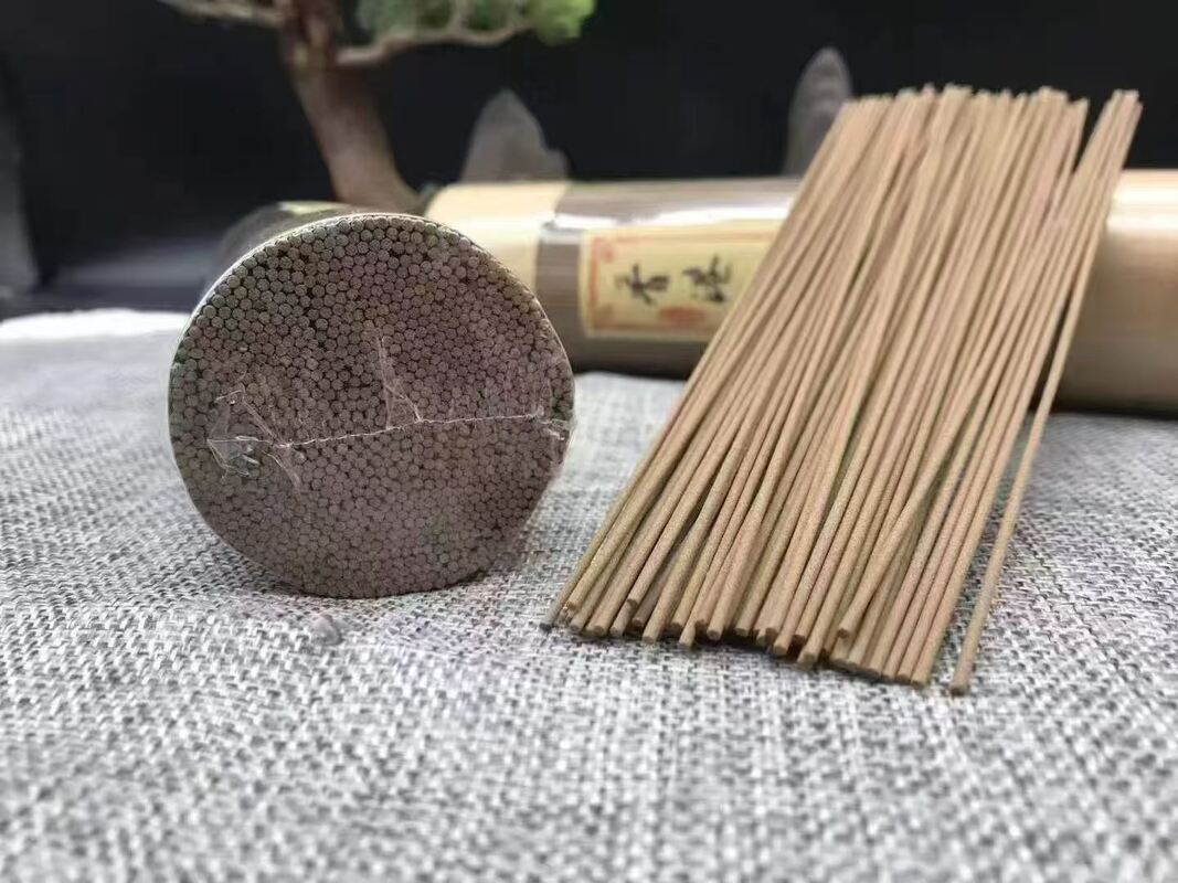 Quality Long Burning Agarwood Stick Incense Sticks with Authentic Agarwood Fragrance Suitable for Religious Ceremonies and Daily factory