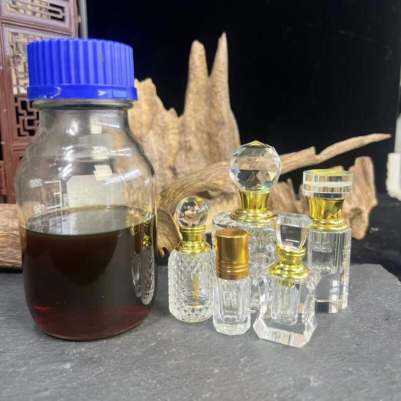 Quality White Kynam Supercritical CO2 Extraction Essential Oil Pure Natural Amber Grade factory