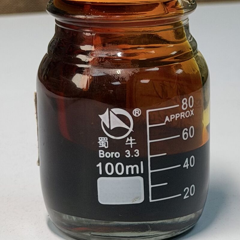 Qualität Ancient Wild Insect Leak Agarwood OilAgarwood Oil Fabrik