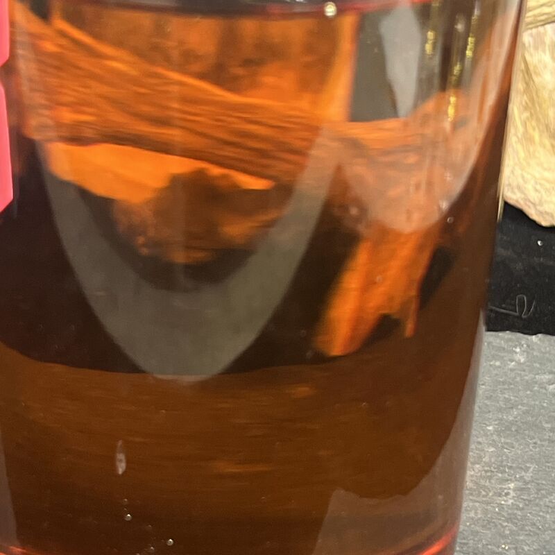 Quality Supercritical CO2 Extraction Custom Essential Oil Agarwood Aromatherapy Grade factory