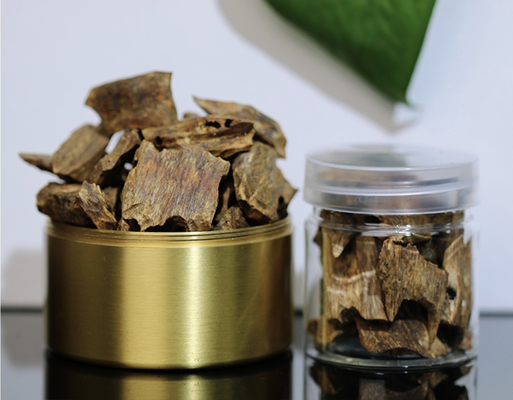 quality 10 گرام / 20 گرام / 50 گرام تراشه های چوب خام آلو / تراشه های چوب آگر factory