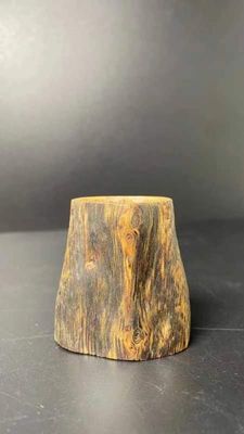 Quality Natural Old Mountain Sandalwood Blocks Strips 150g Agarwood Oud factory