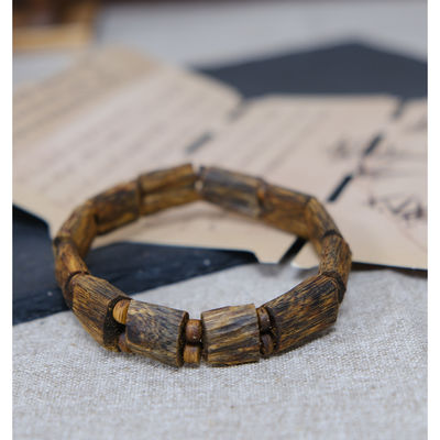 Qualité Carré de l'ère ronde moderne Agarwood Hainan Vert Qinan usine