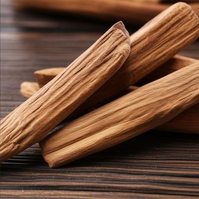 品質 その他の生の原材料：心を落ち着かせ、空気を浄化するための沈香木 工場
