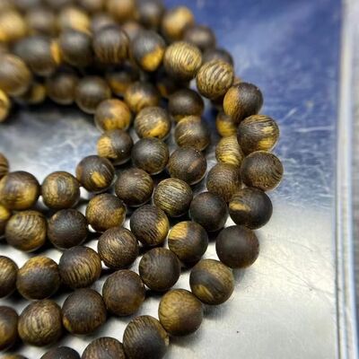 Qualidade Authentic Agarwood Beads Known for Their Distinctive Scent Ideal for Crafting Unique Jewelry and Spiritual Accessories fábrica