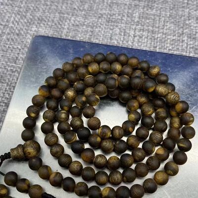 Qualidade Authentic Agarwood Beads Known for Their Distinctive Scent Ideal for Crafting Unique Jewelry and Spiritual Accessories fábrica