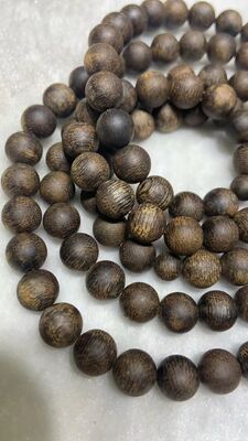 Quality Authentic Agarwood Beads Designed for Meditation and Prayer Accessories Featuring Natural Aroma and Durable Smooth Surface factory