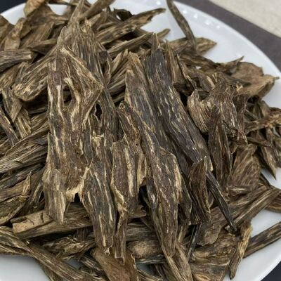 Quality Authentic OUD Agarwood resin known for deep rich aroma ideal for perfume making incense production and natural therapies factory