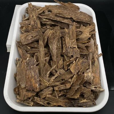 Quality Natural OUD Agarwood raw material sourced sustainably for in incense oils perfumes and traditional medicine formulations factory