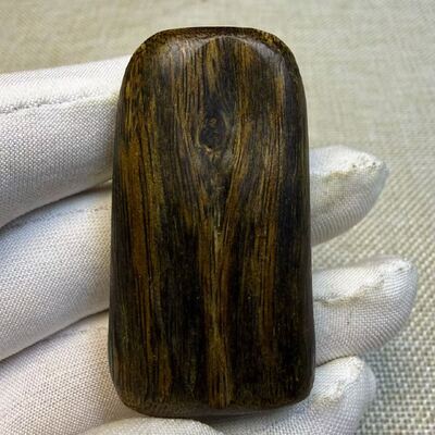 Quality Pure OUD Agarwood raw material ideal for essential oil extraction incense making and high end perfume manufacturing needs factory