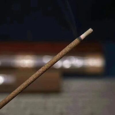 Kalite Hand Rolled Agarwood Stick Incense Sticks Offering Authentic Fragrance for Spiritual Practices Meditation and Relaxation fabrika