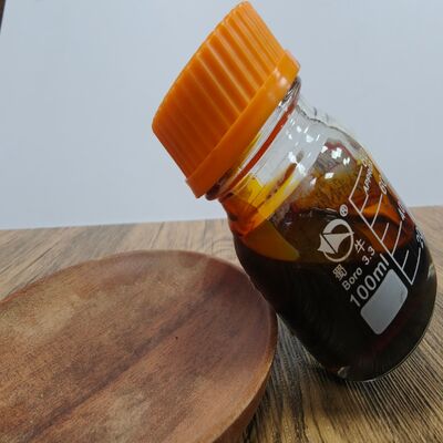 Qualität Ancient Wild Insect Leak Agarwood OilAgarwood Oil Fabrik