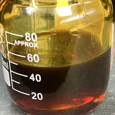 Quality Natural Insect Eye Agarwood Oil Ancient Water Distilled Calming Pure Grade factory